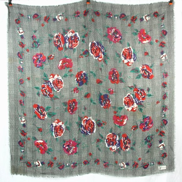 JP Collections Red Roses Floral Gray Plaid Fringe Trim Large Scarf Wrap Shawl - Picture 1 of 5